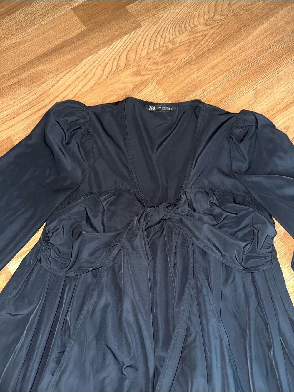 Zara Black Long-Sleeve bowtie Tiered Mini babydoll Dress - Picture 3 of 6